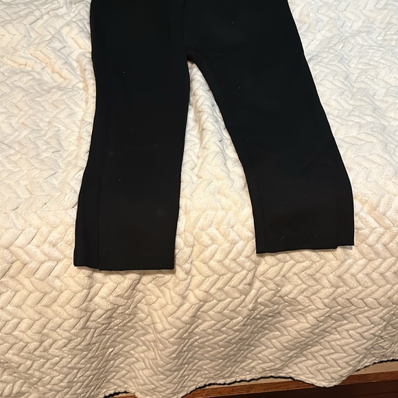 NWOT SIZE BLACK JEGGINGS - Picture 3 of 5